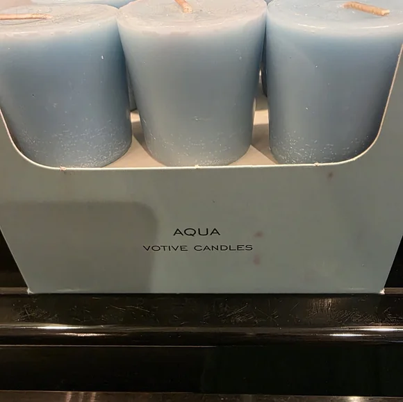 Pier One Aqua 10 Hour Votive Candles Blue Votive Candles Open Box Box Of 18 - Picture 4 of 4